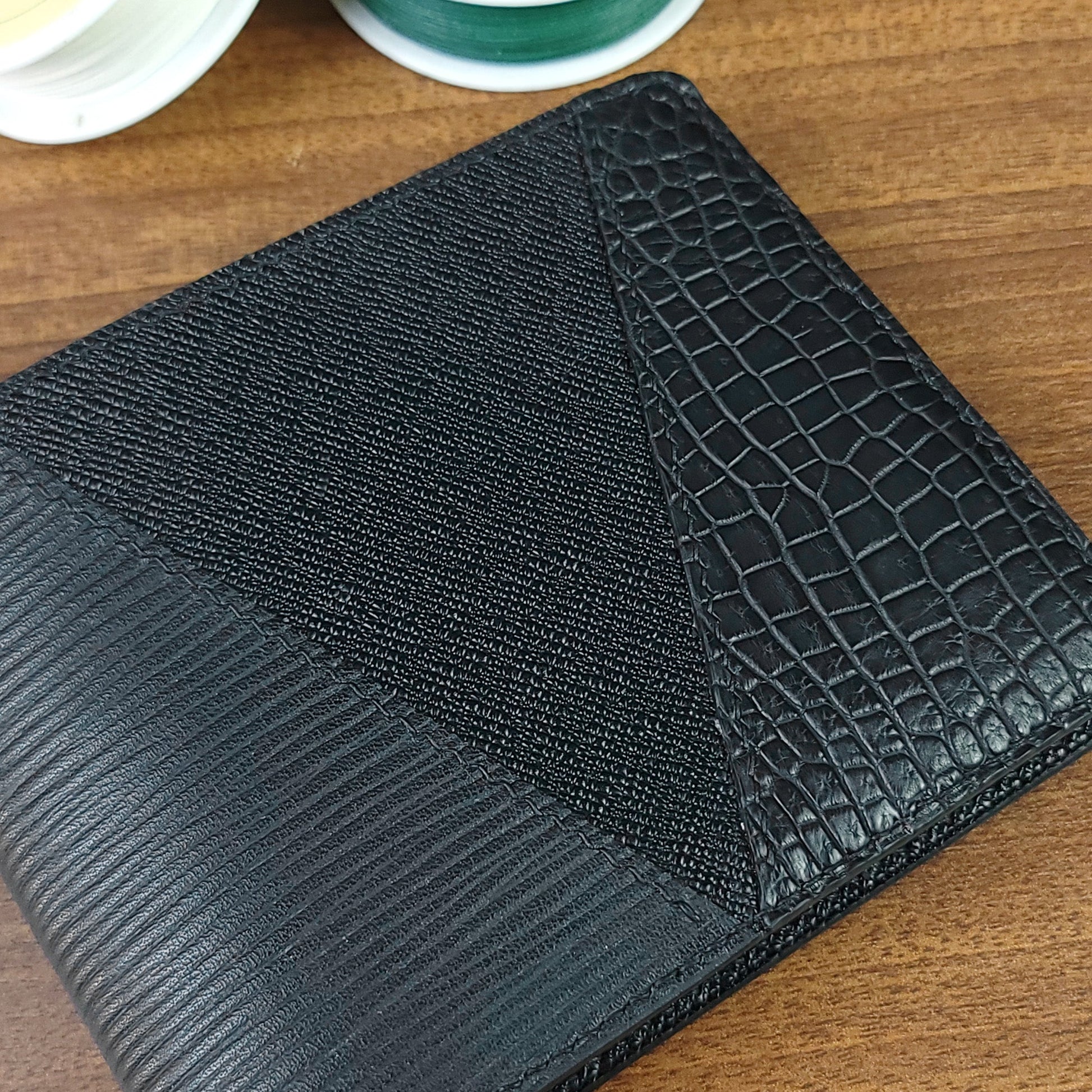 Custom Luxury Black Genuine Leather Mens Wallet - PVMH Leather