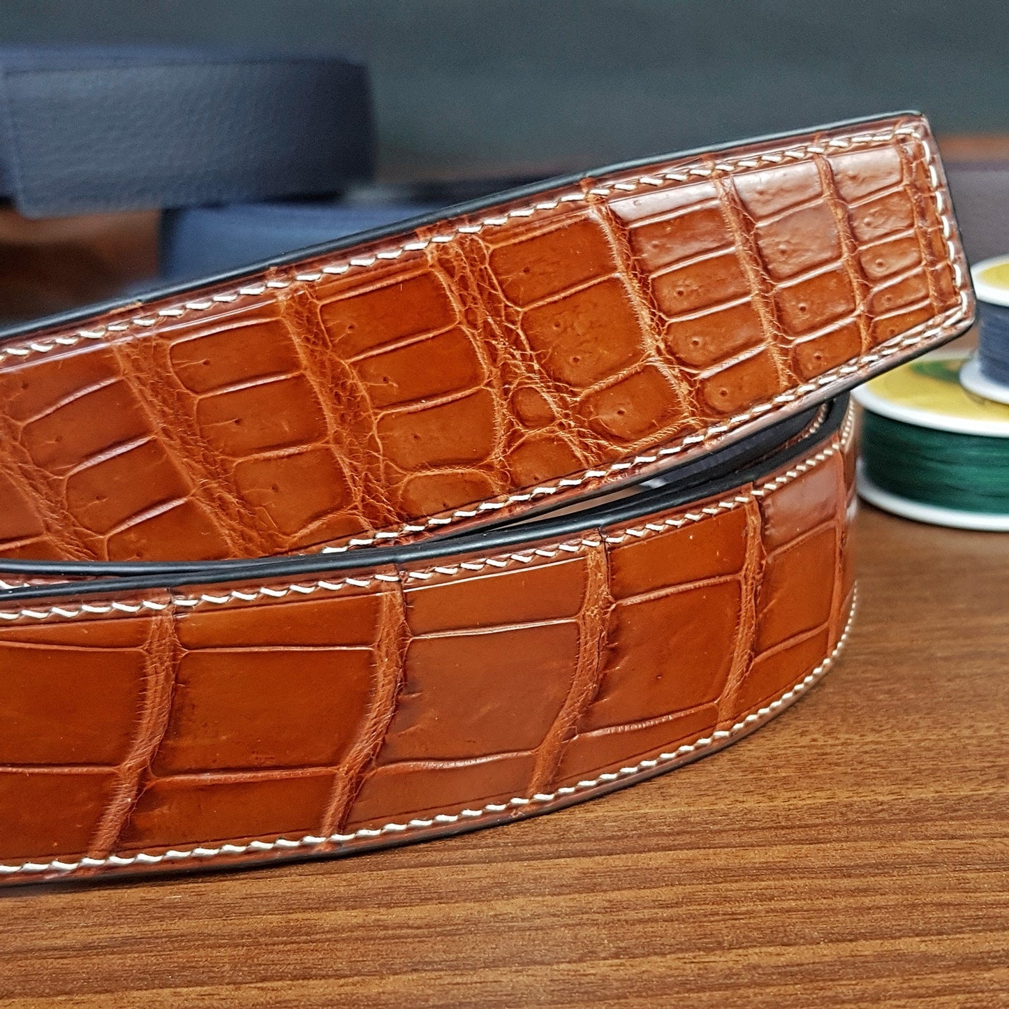 Reddish Brown Alligator Leather Belt With Buckle For Men - PVMH Leather